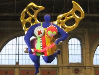 Engel der Niki de St.Phalle im Hauptbahnhof ZÃ¼rich